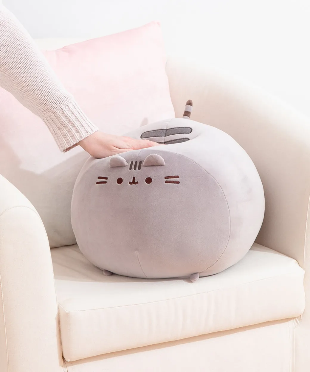 big_mochi_pusheen_squisheen_plush_2.webp Pusheen Big Mochi Squisheen Plush