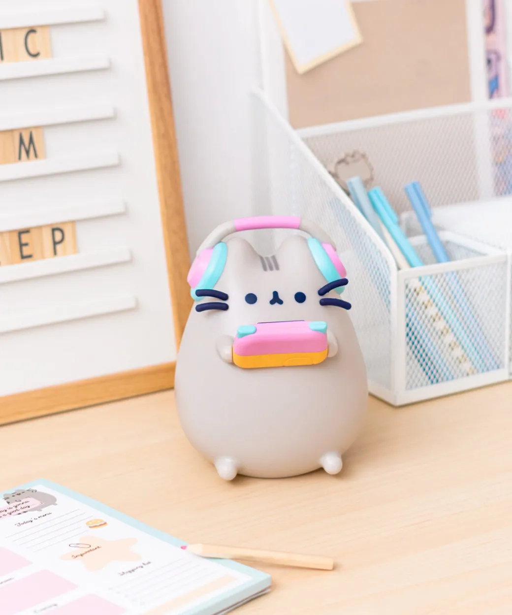 Pusheen Gaming Lamp