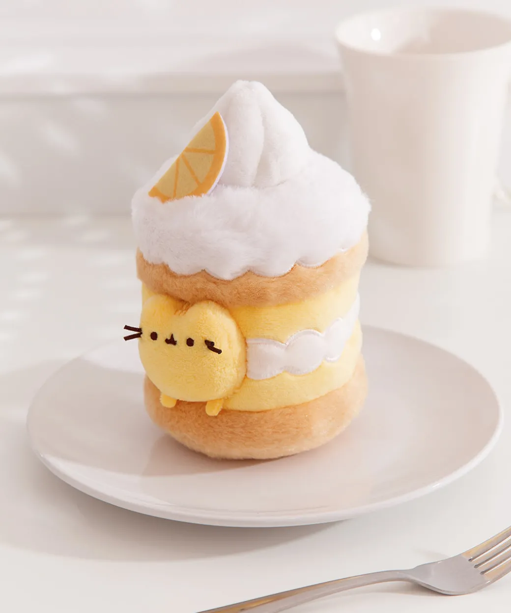 pusheen_sweets_lemon_cake_plush_pc_environment_4.webp Pusheen Sweets Lemon Cake Plush 2-pc Environment
