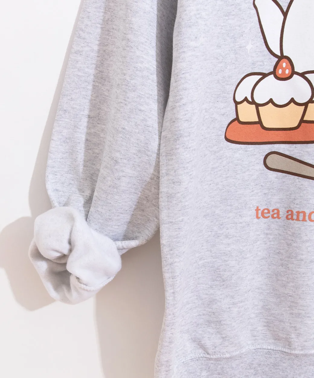 pusheen_tea_society_unisex_sweatshirt_3.webp Pusheen Tea Society Unisex Sweatshirt