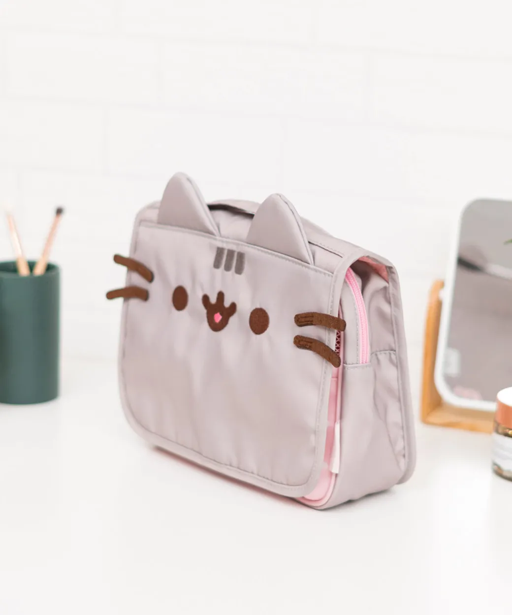 Pusheen Toiletry Bag