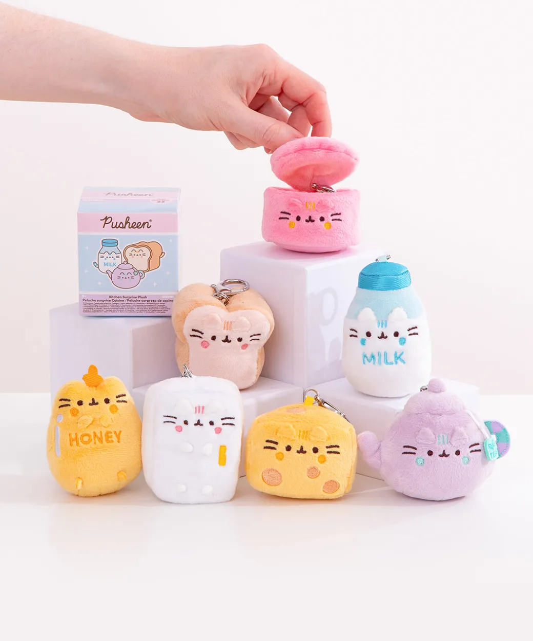 Pusheen 's Kitchen Surprise Plush